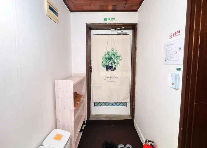 Horus House 신규오픈할인중, 해방촌, 이태원, 남산, 명동, 경리단길, 종로, Bts 10분거리 Apartment